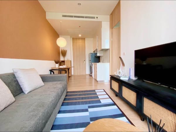 One Bedroom Condo For Rent