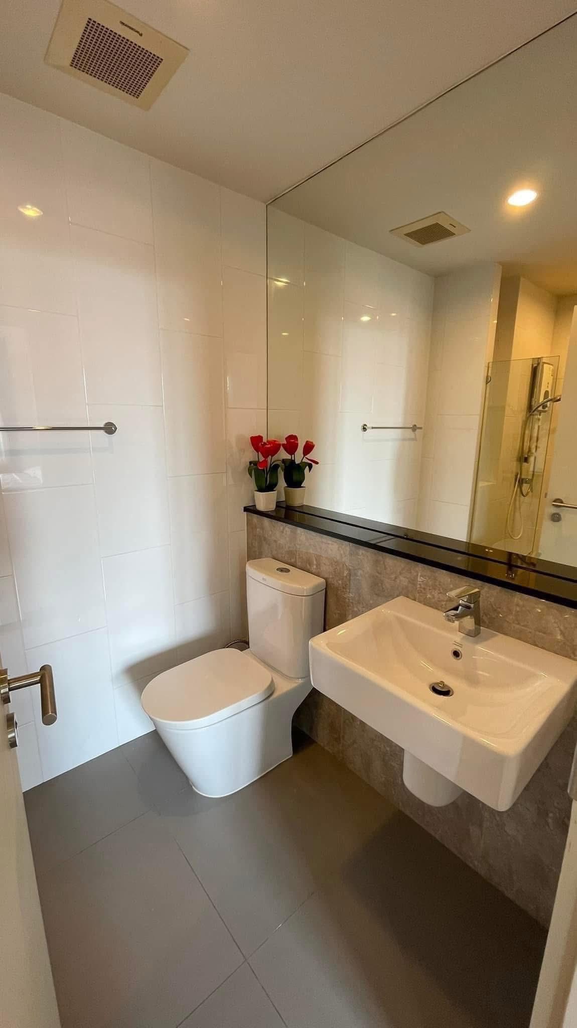 One Bedroom Condo For Rent