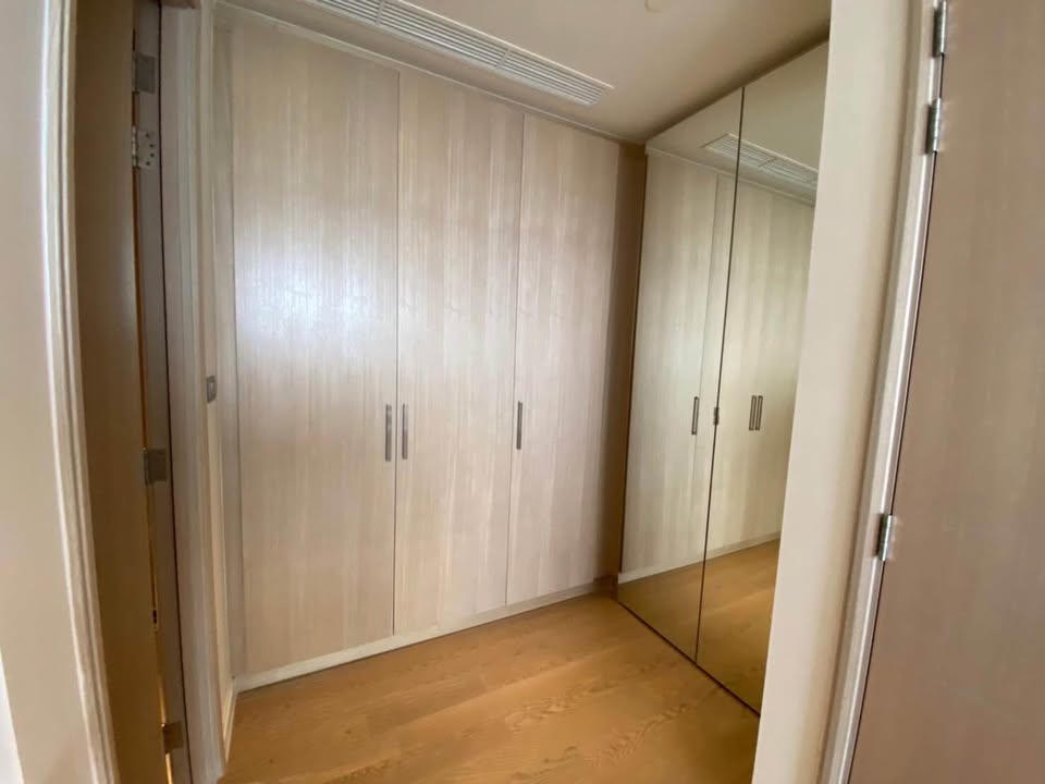 Large Three Bed Room Apartment For Rent