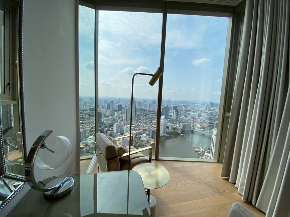 Large Three Bed Room Apartment For Rent