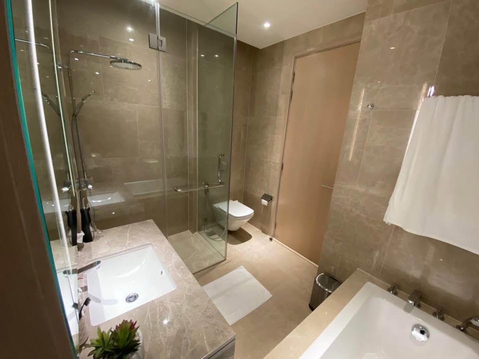 Large Three Bed Room Apartment For Rent