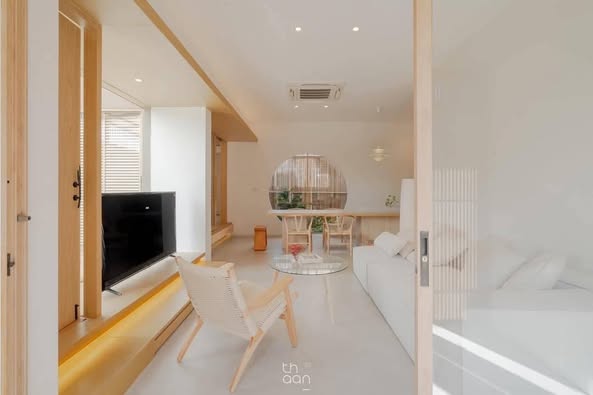Beautiful Detached House For Sale