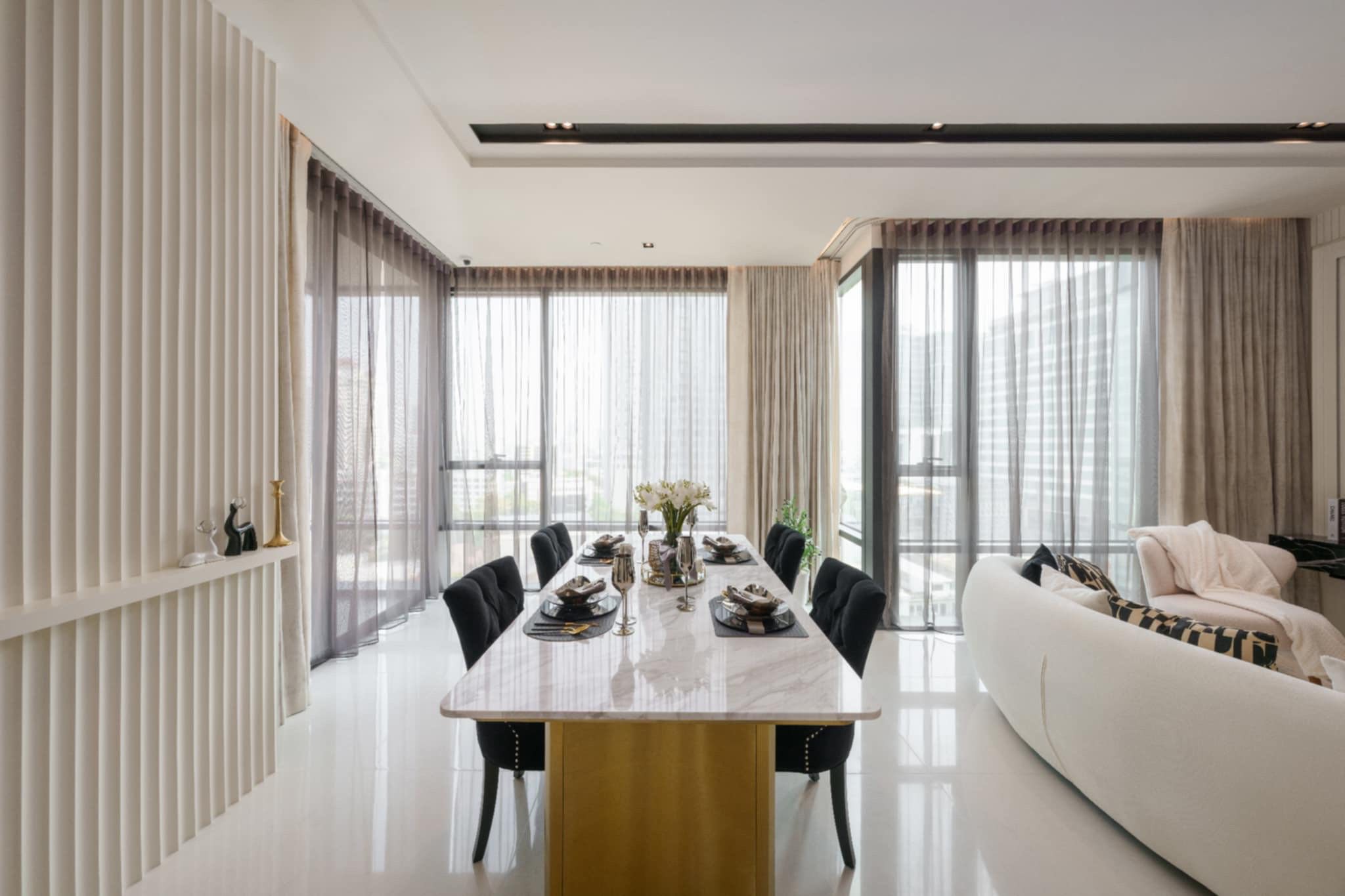 Large Two Bedroom Apartment For Rent