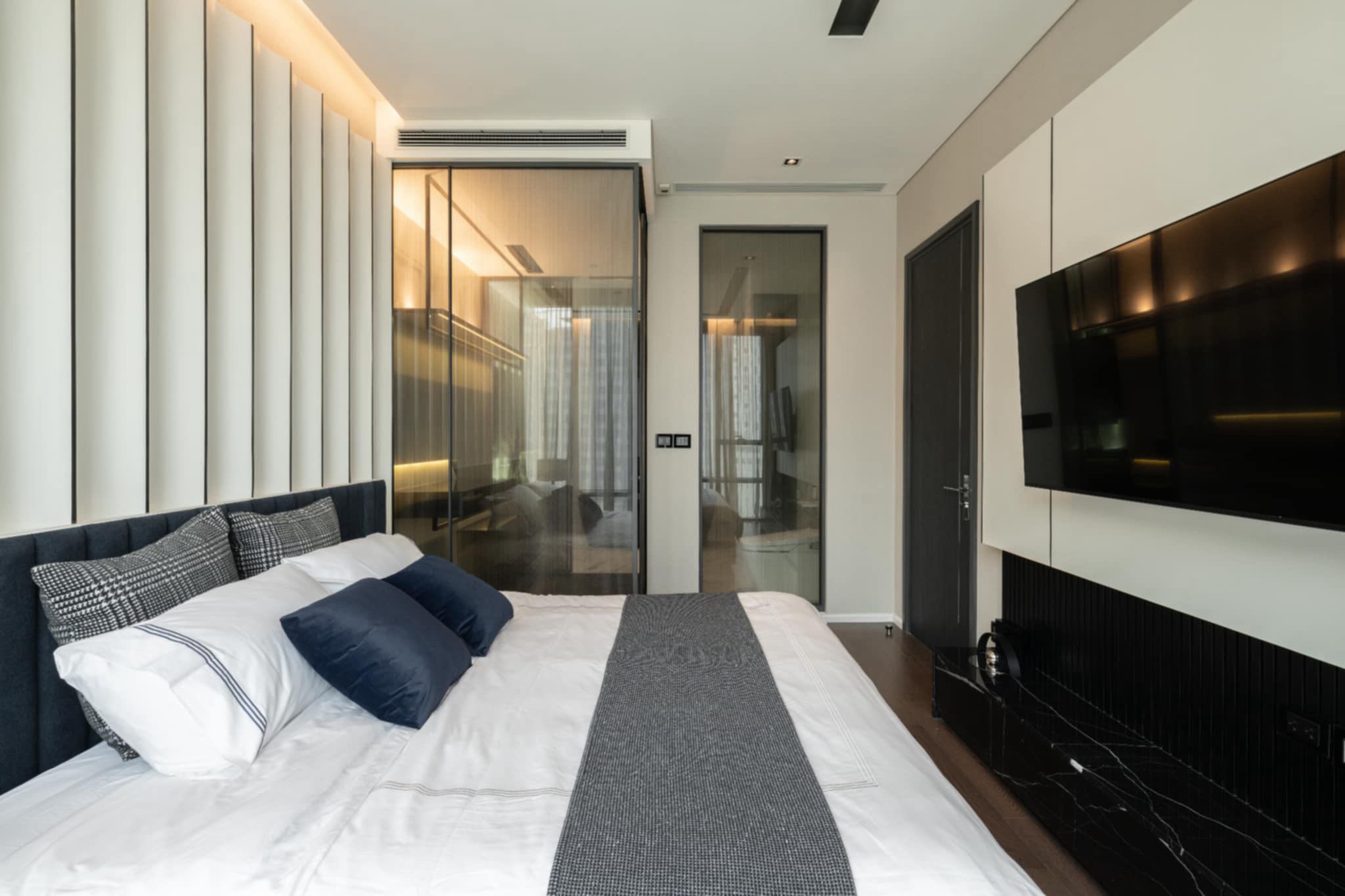 Large Two Bedroom Apartment For Rent