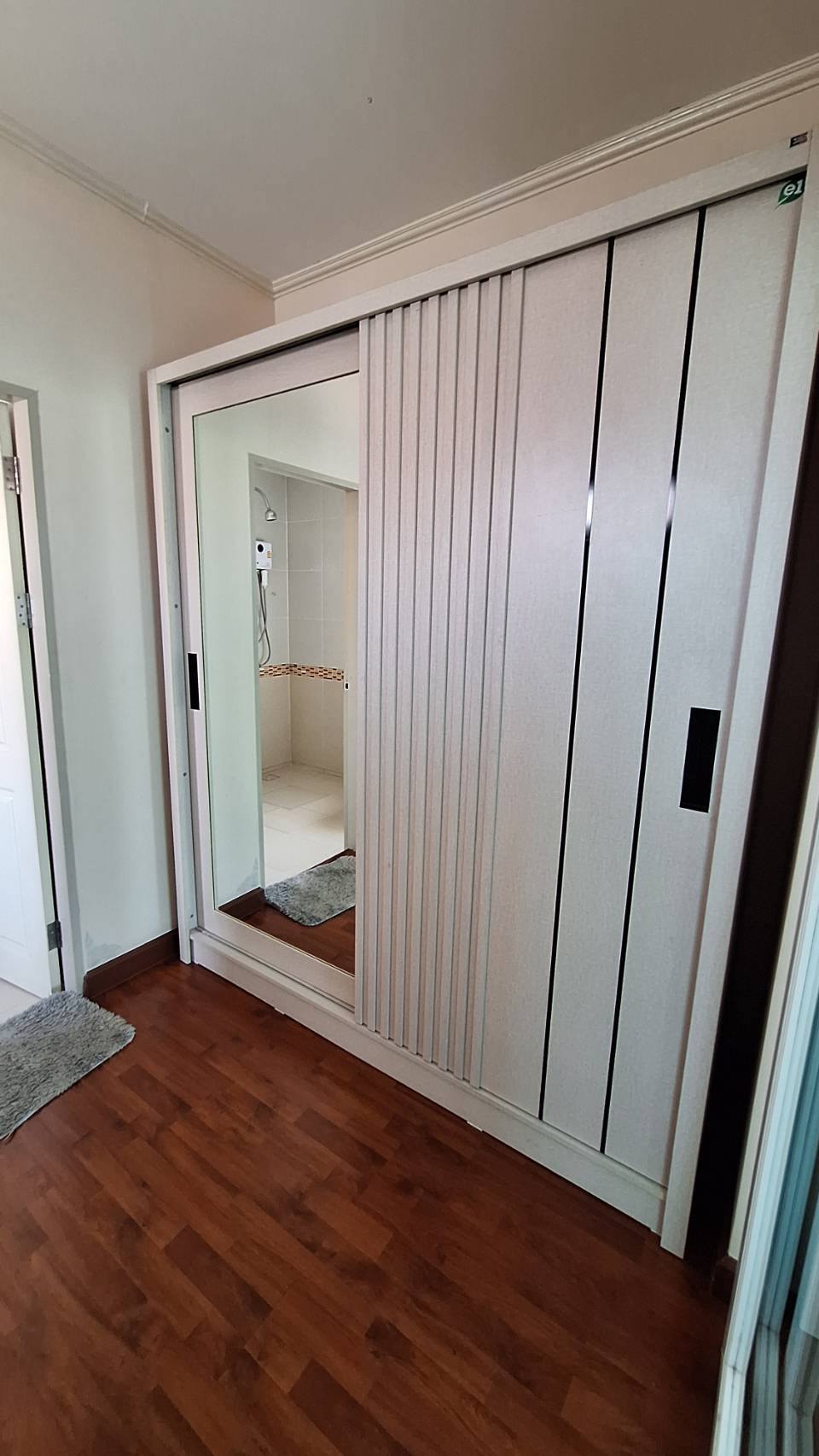 Detached Two Storey House For Rent