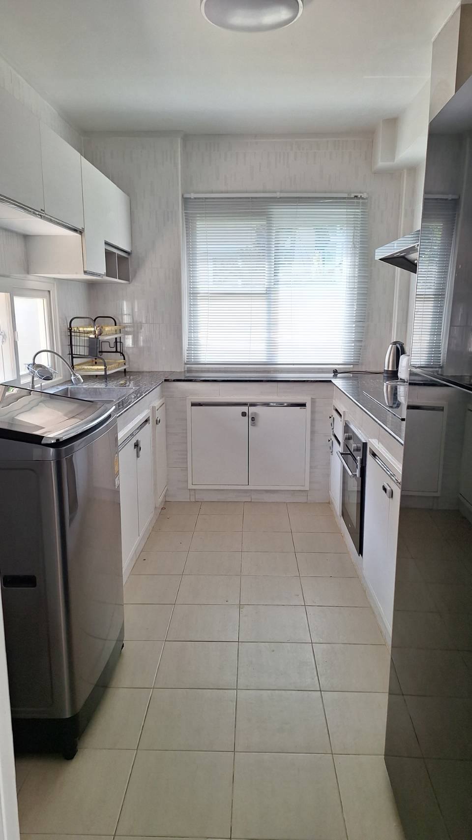 Detached Two Storey House For Rent