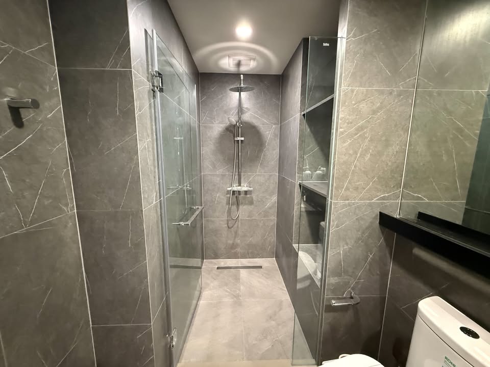 One Bedroom Apartment For Rent