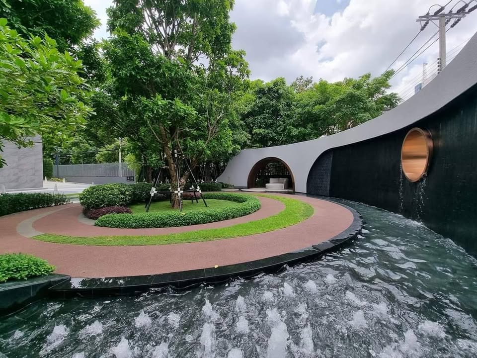 One Bedroom Apartment For Rent