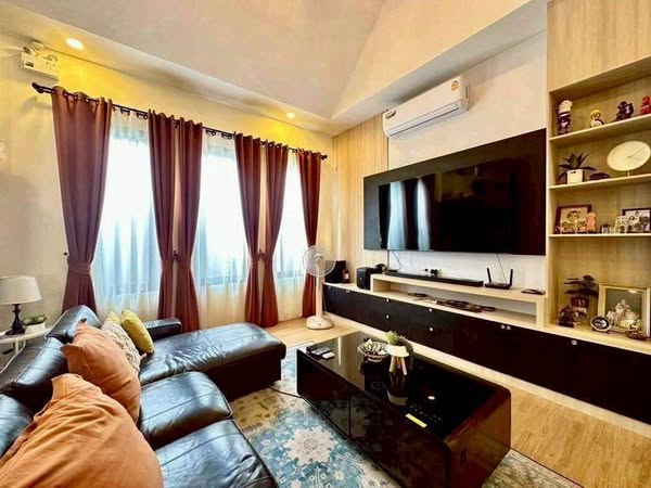 Pool Villa For Sale