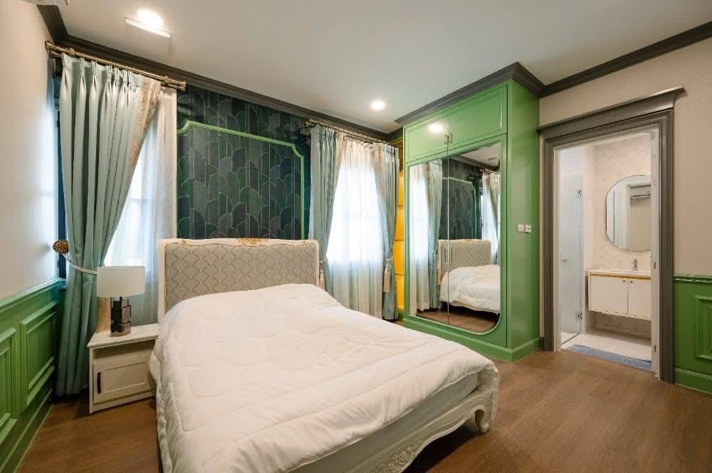 Beautiful Detached House For Rent