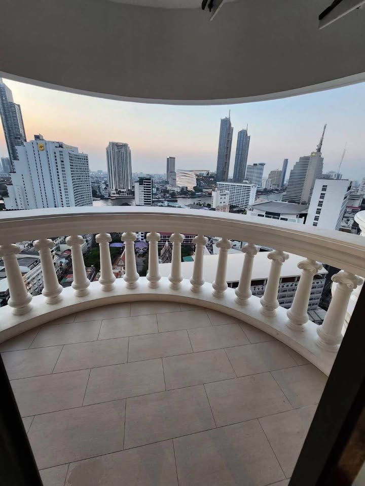 Beautiful Penthouse For Rent