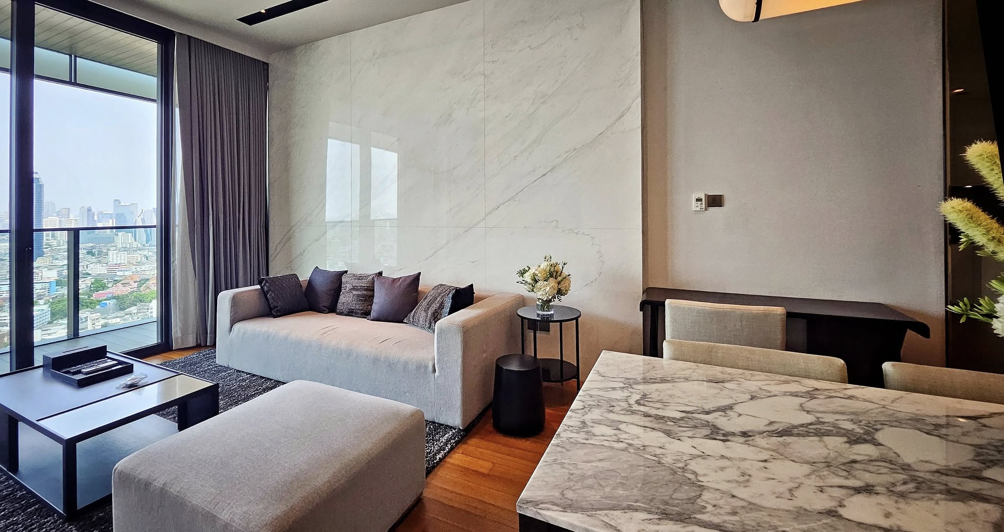 Large One Bedroom Apartment For Rent