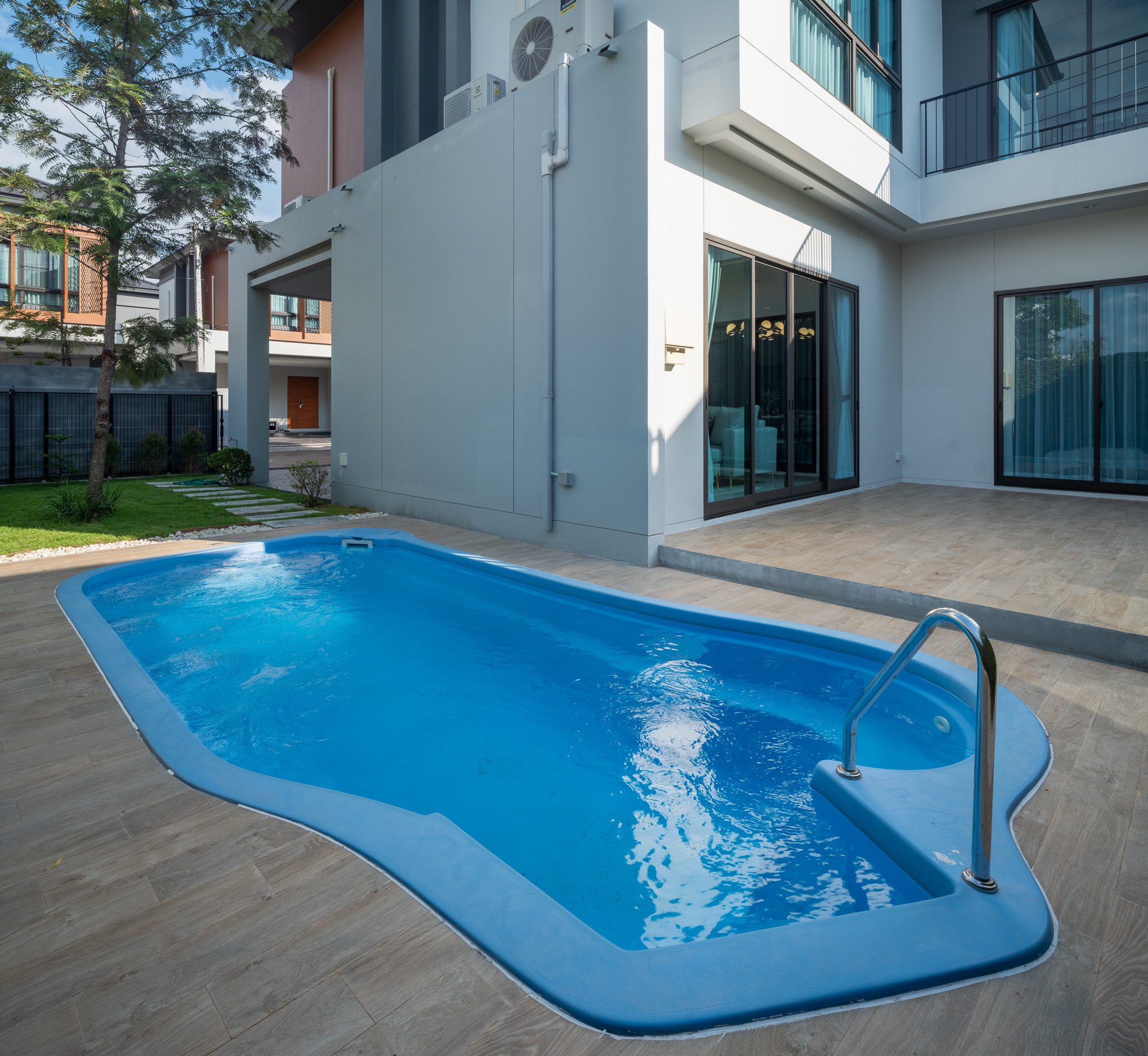 Luxury Detached House For Sale