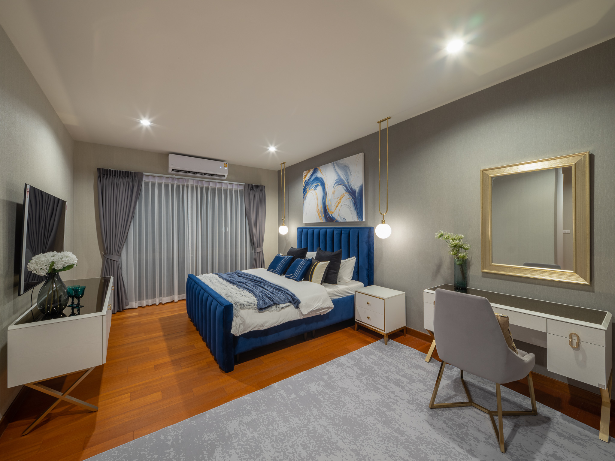 Luxury Detached House For Sale