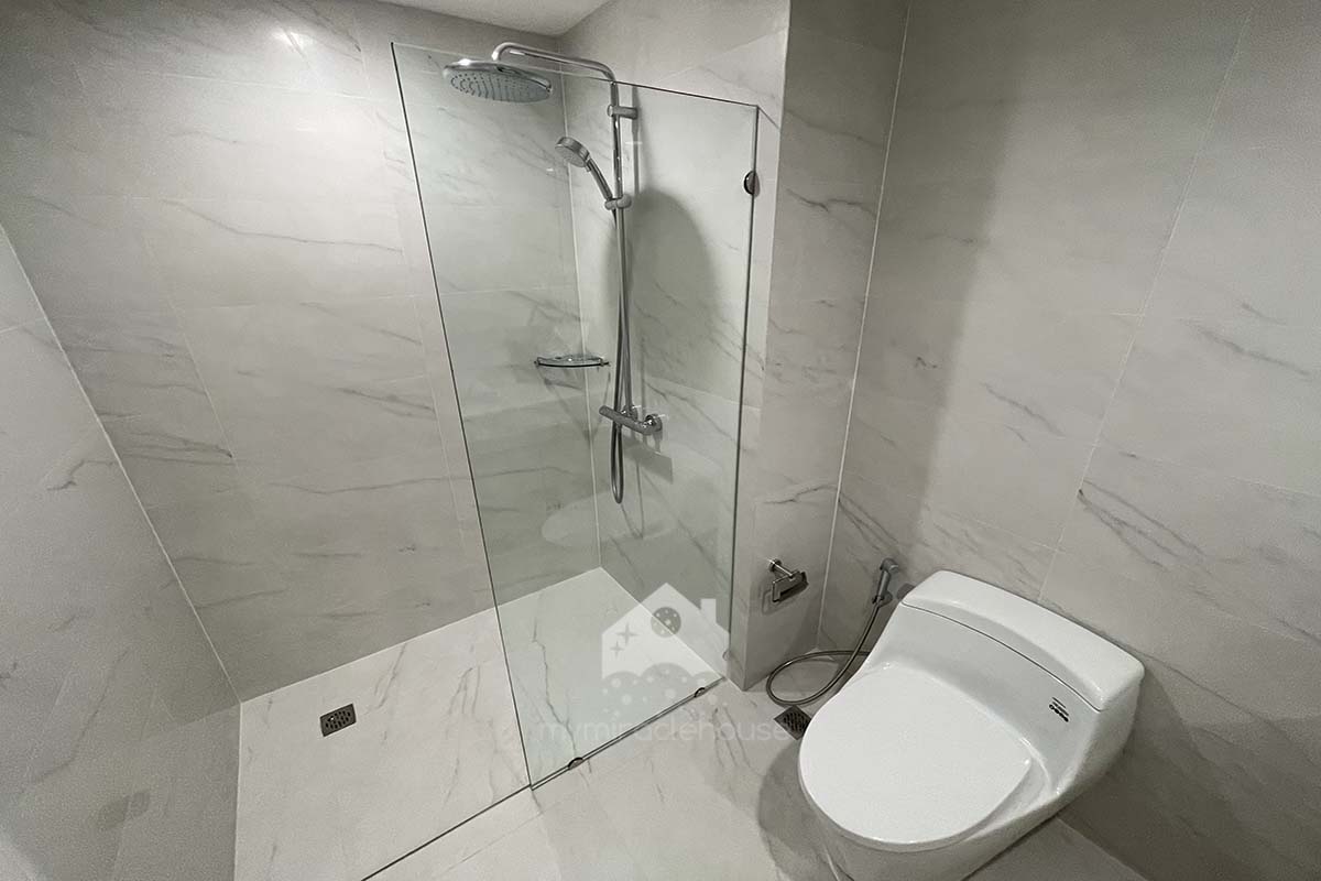Large Two Bedroom Condo For Rent