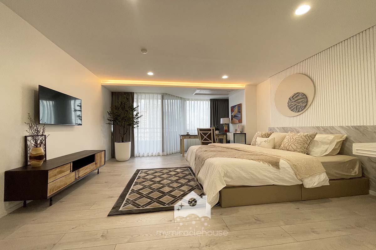 Large Two Bedroom Condo For Rent