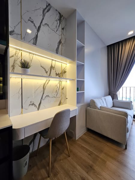 One Bedroom Condo For Rent