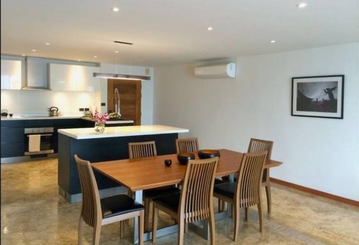 Large Three Bed Room Apartment For Rent