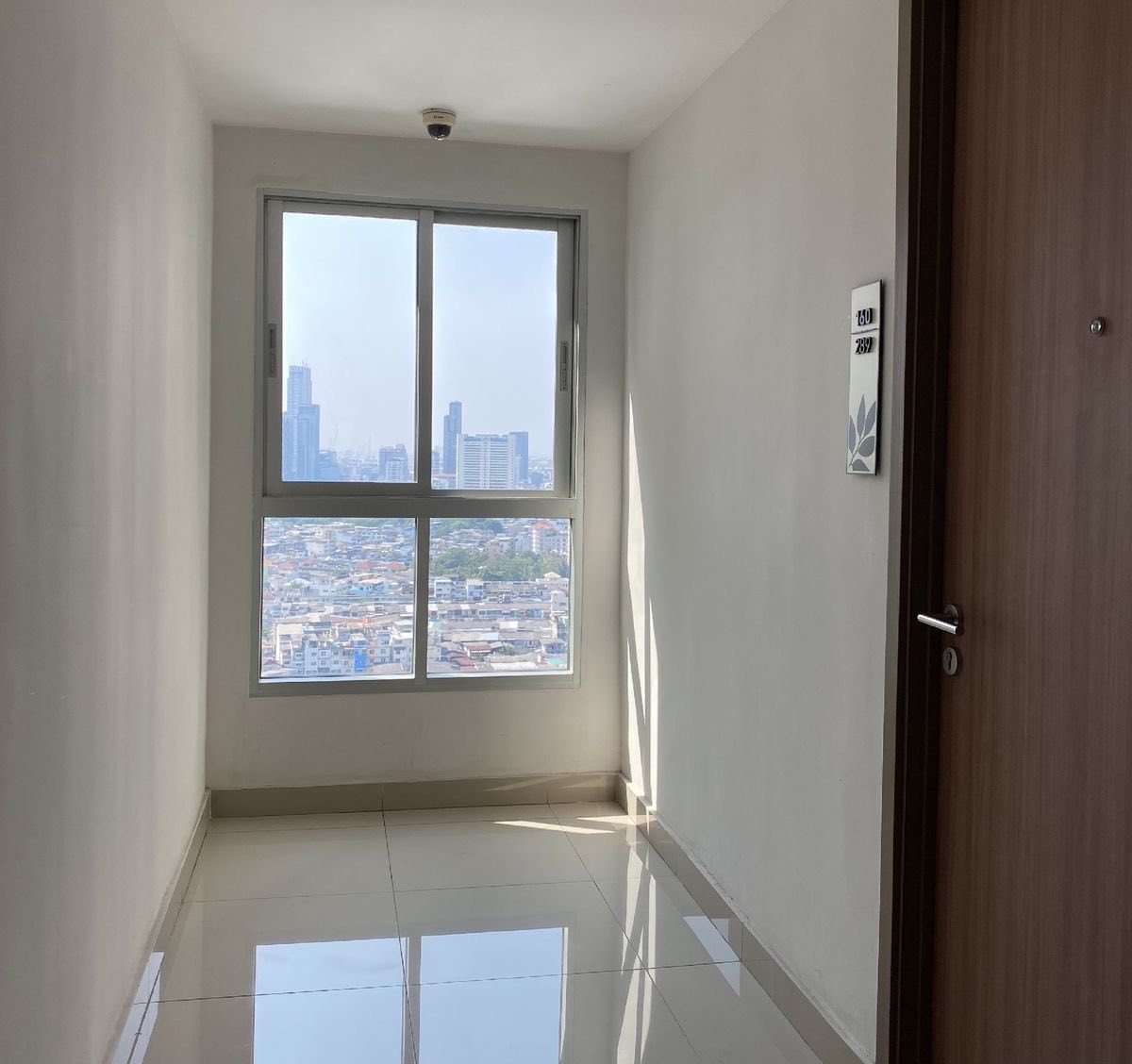 One Bedroom Condo For Rent