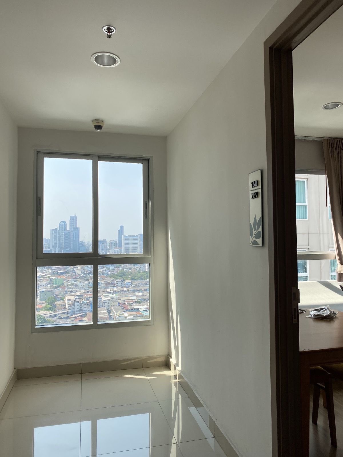 One Bedroom Condo For Rent