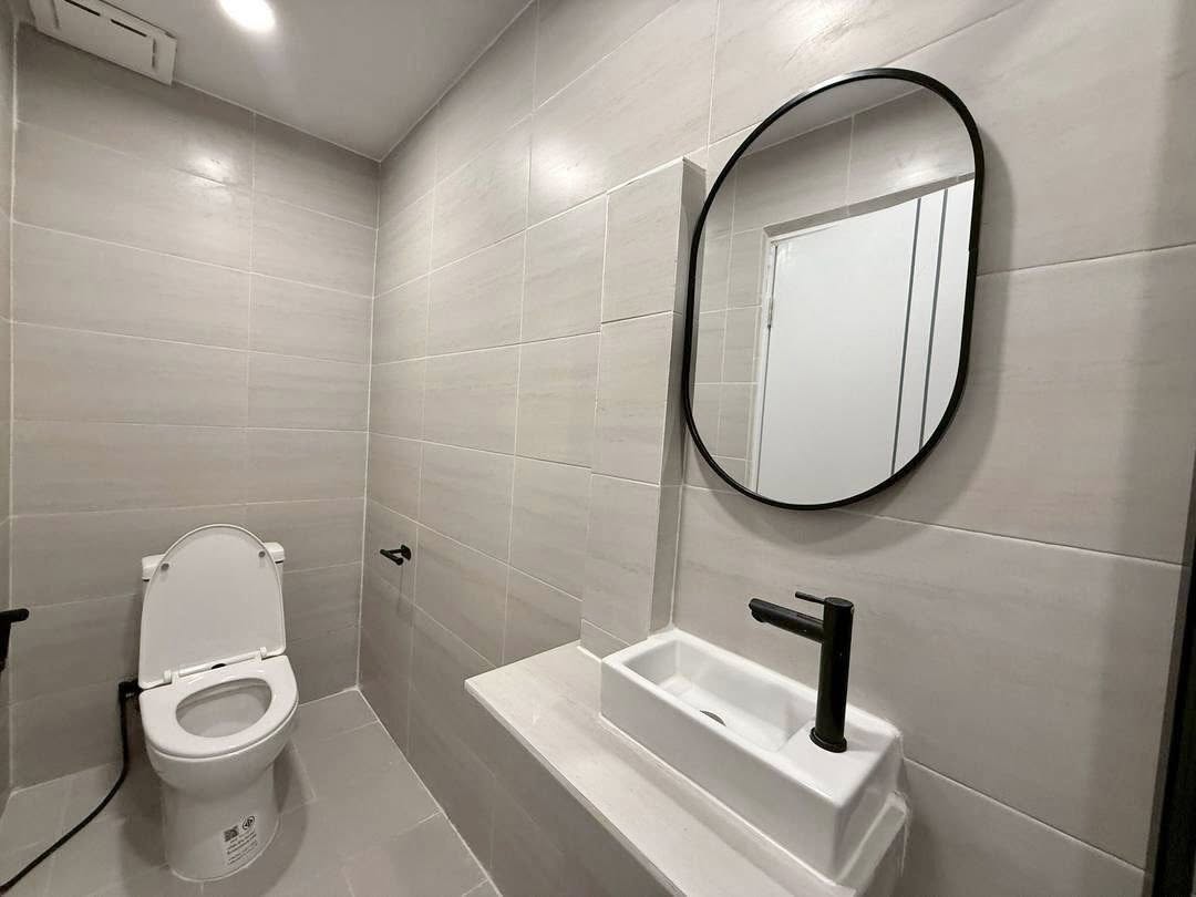 Detached House For Rent