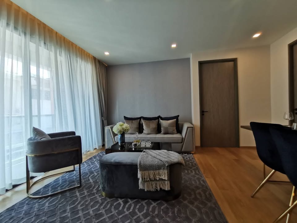 Large Three Bed Room Apartment For Rent