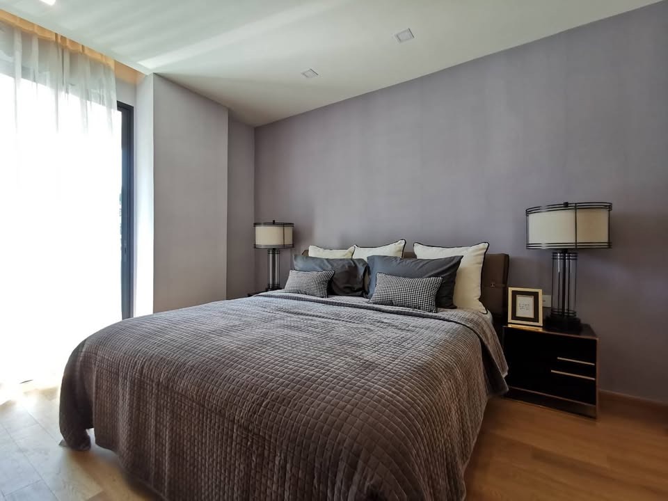 Large Three Bed Room Apartment For Rent