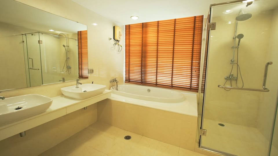 Pent House For Rent