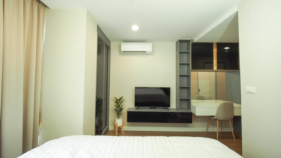 Pent House For Rent