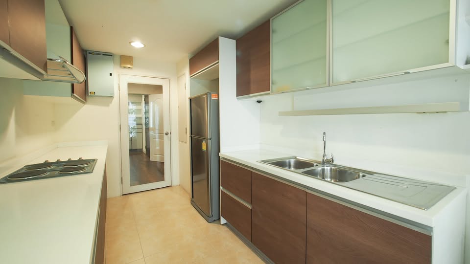 Pent House For Rent