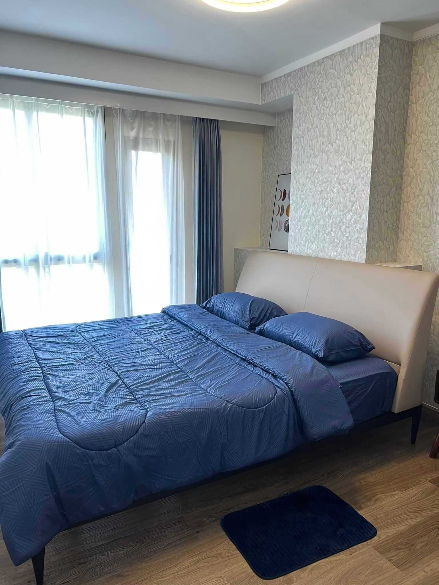 One Bedroom Condo For Rent