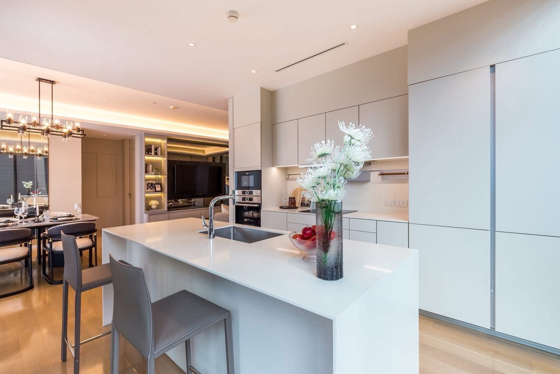 Large Two Bedroom Apartment For Rent