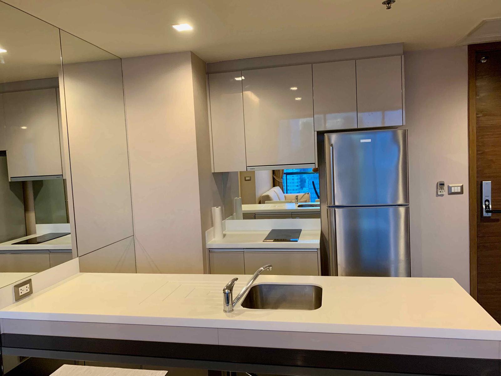 One Bedroom Apartment For Rent