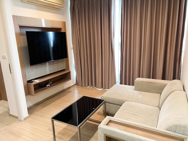 One Bedroom Condo For Rent