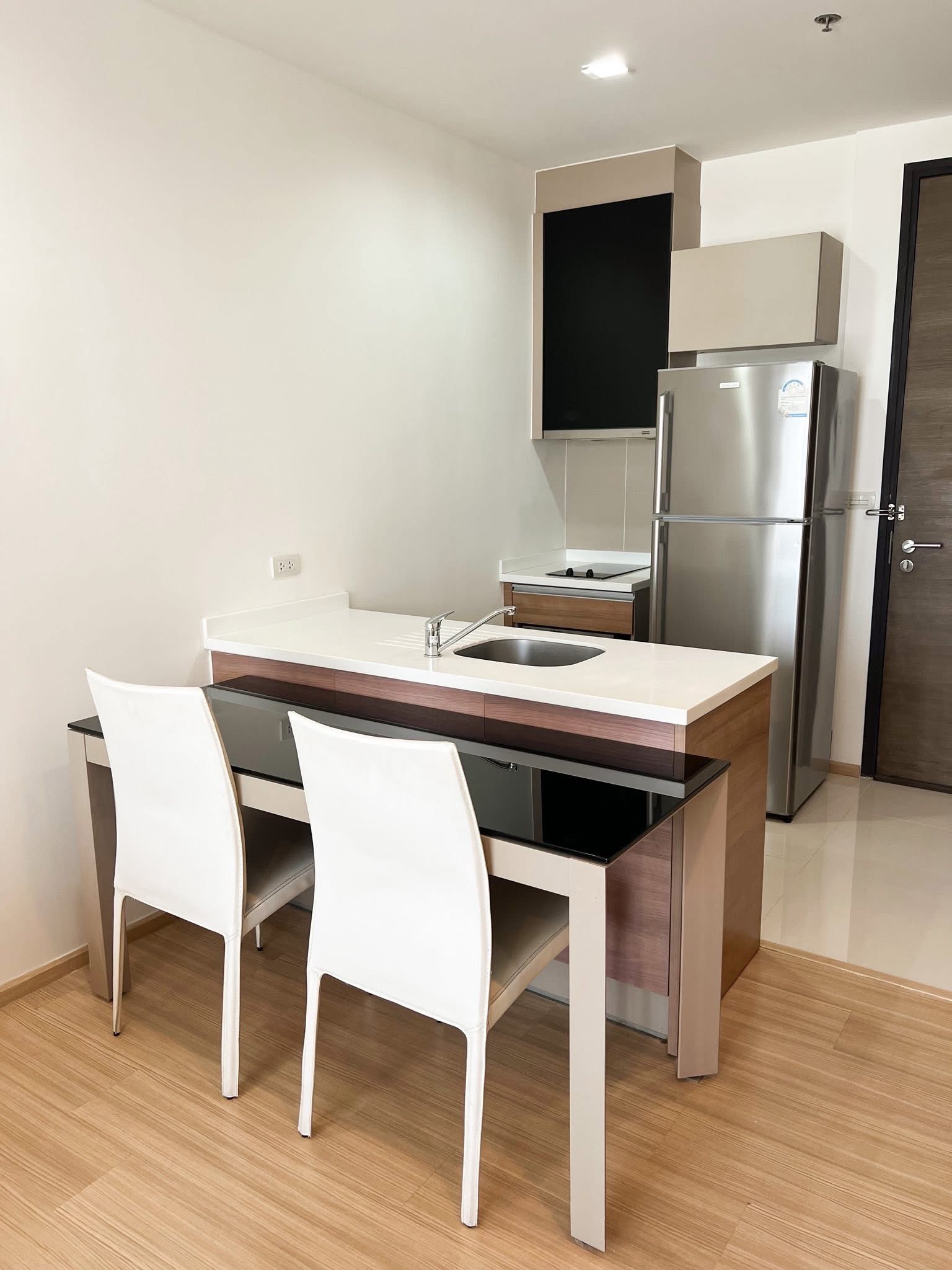 One Bedroom Condo For Rent