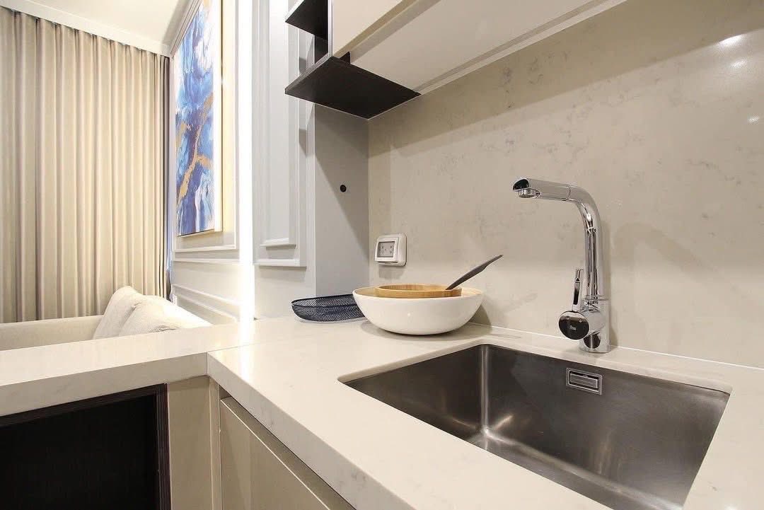 One Bedroom Condo For Rent