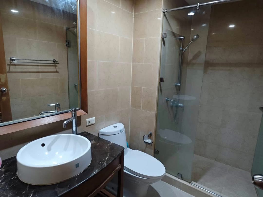 Two Bedroom Condo For Rent
