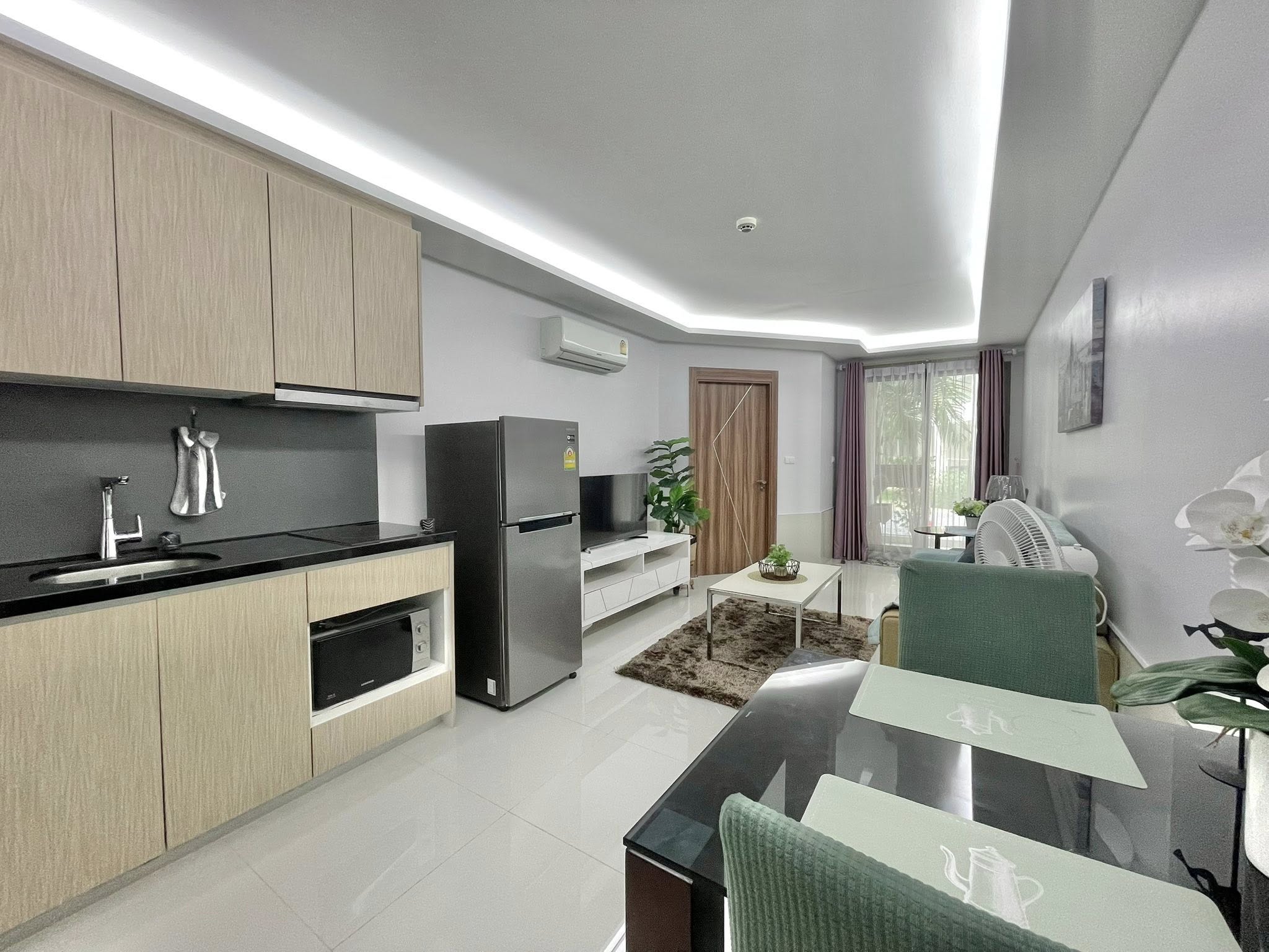 One Bedroom Condo For Rent