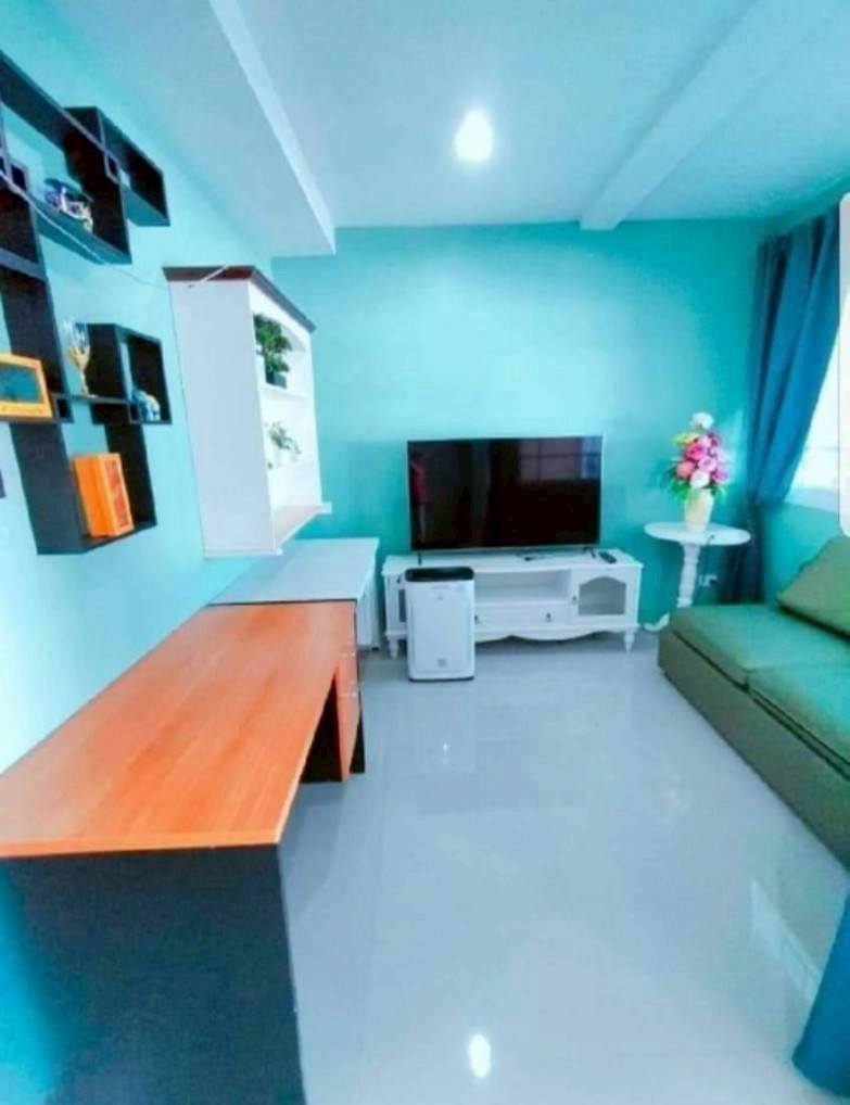 Two Storey Townhouse For Rent