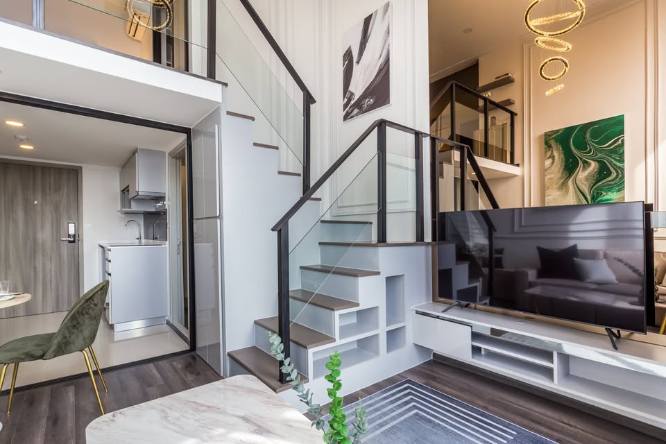 Duplex One Bedroom Apartment For Rent 