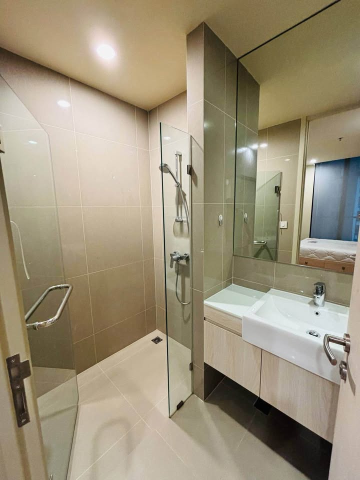 One Bedroom Condo For Rent