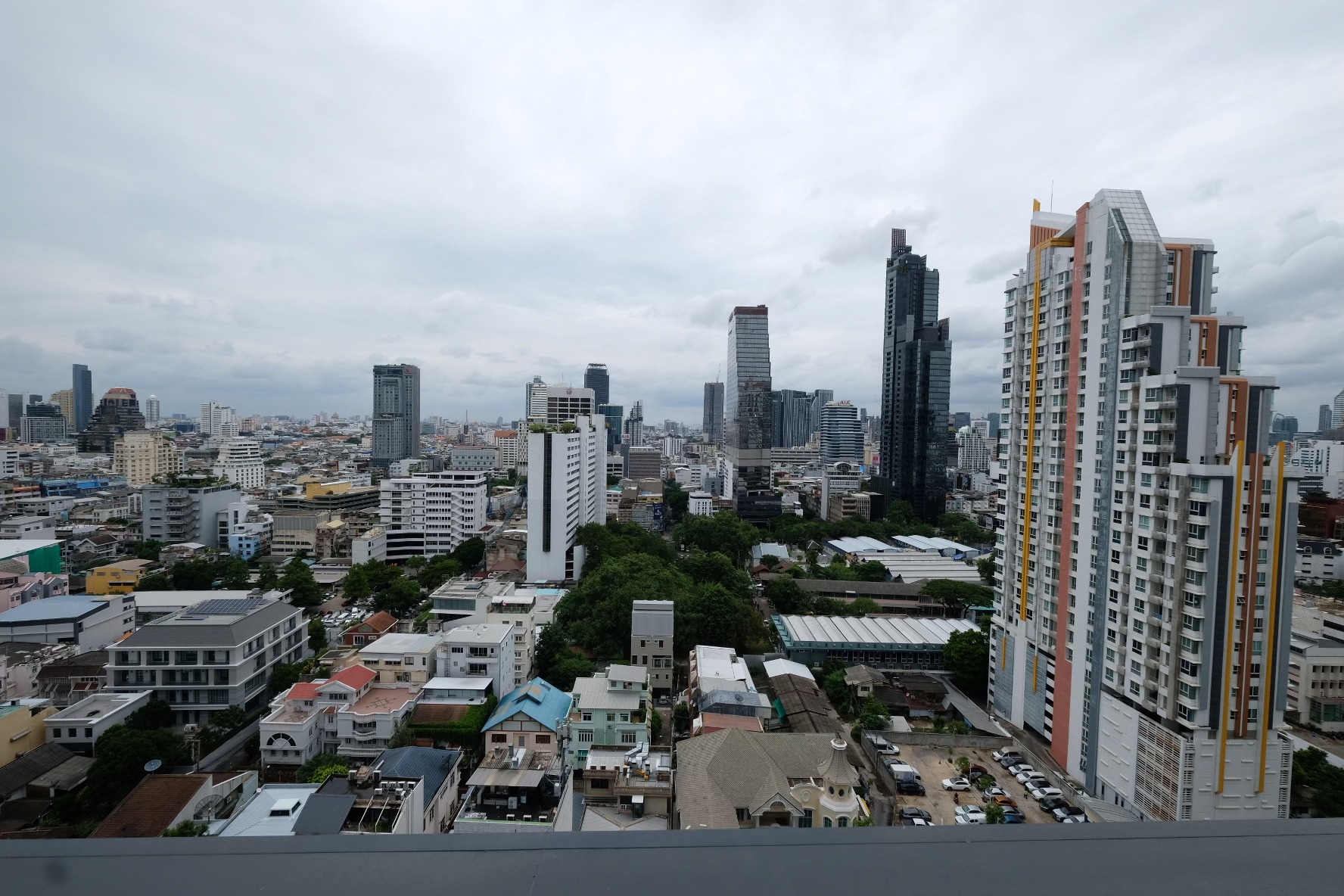 One Bedroom Condo For Rent