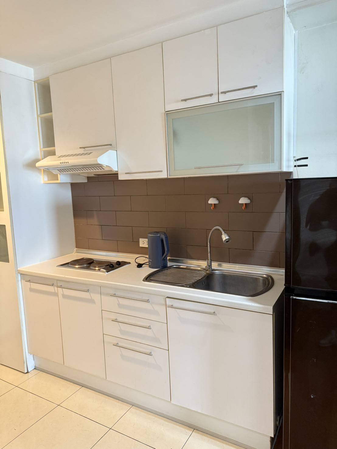 One Bedroom Condo For Rent