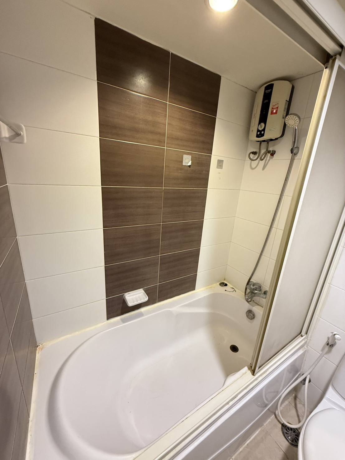 One Bedroom Condo For Rent