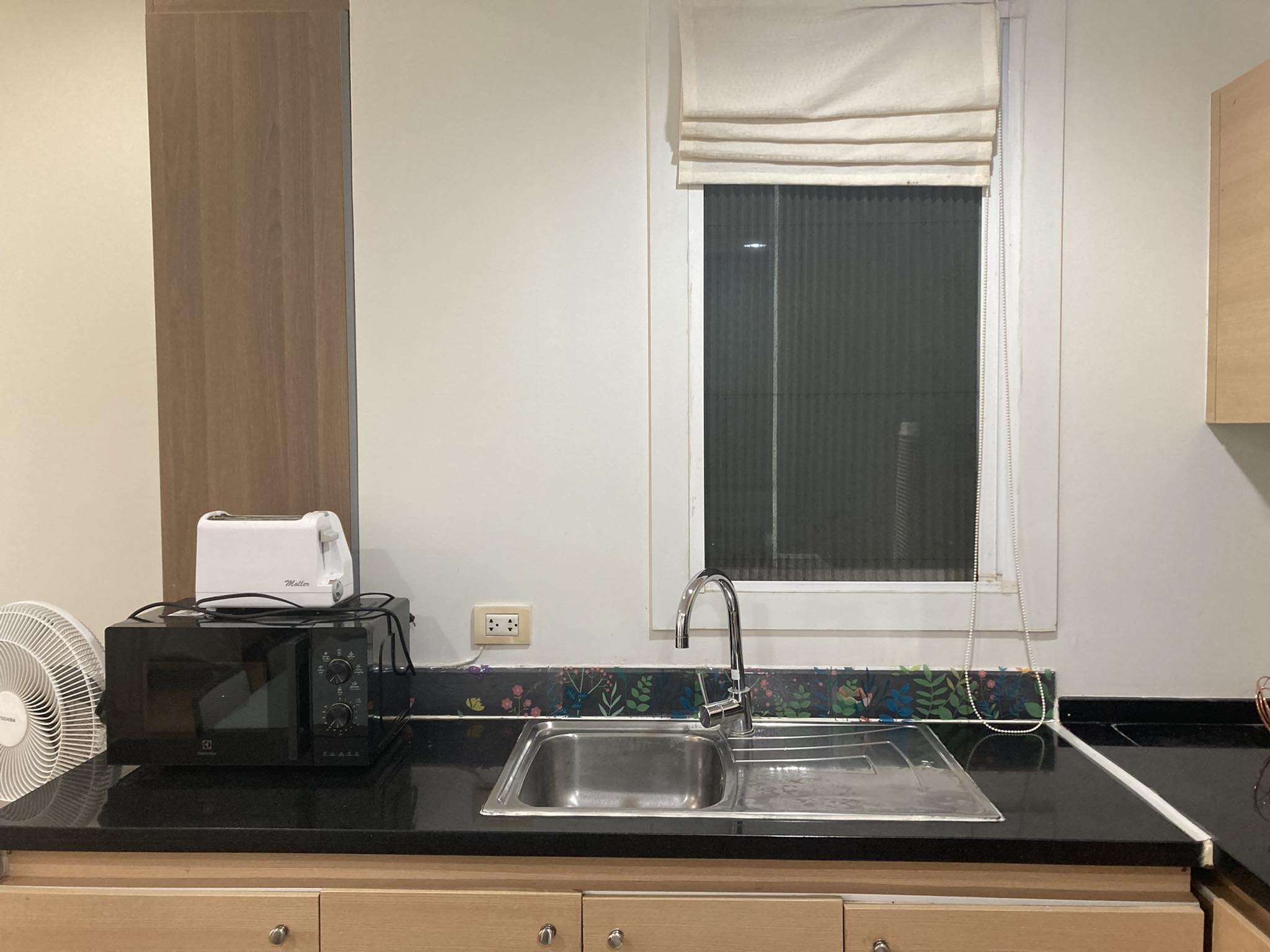 One Bedroom Condo For Rent
