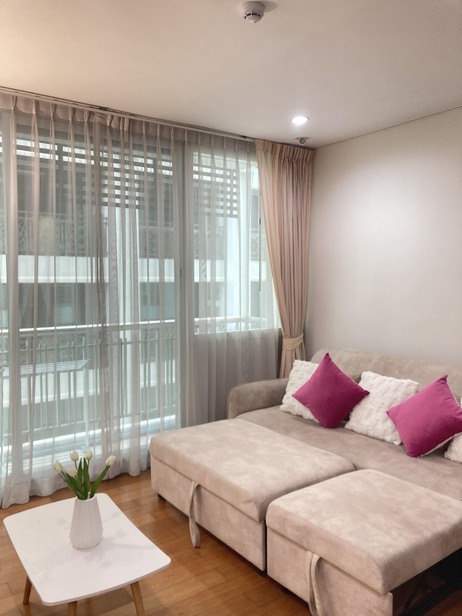 One Bedroom Condo For Rent
