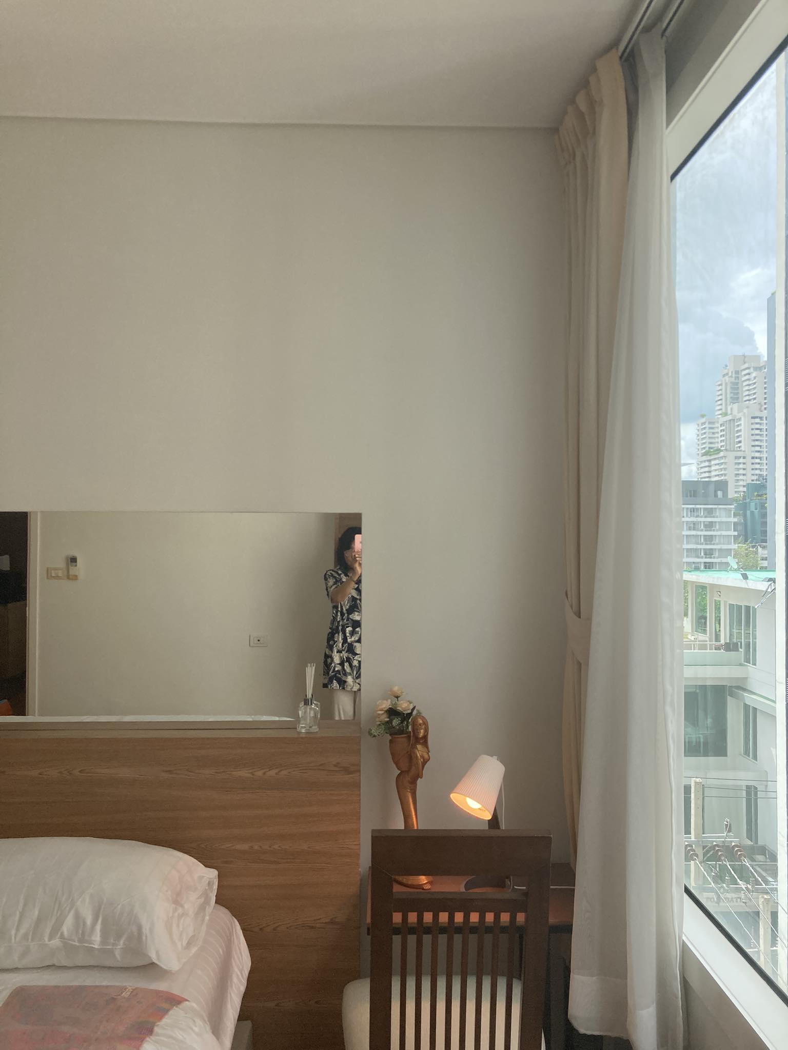 One Bedroom Condo For Rent