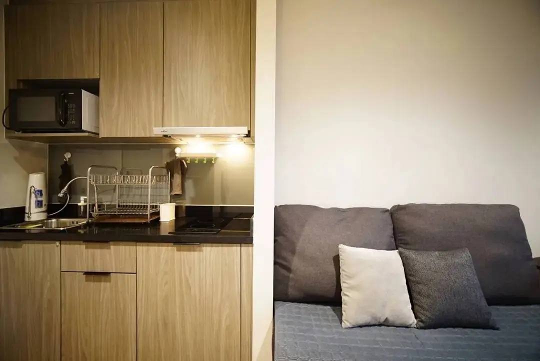 One Bedroom Condo For Rent