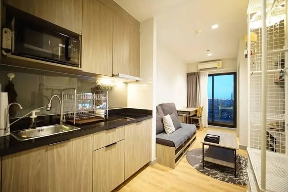 One Bedroom Condo For Rent