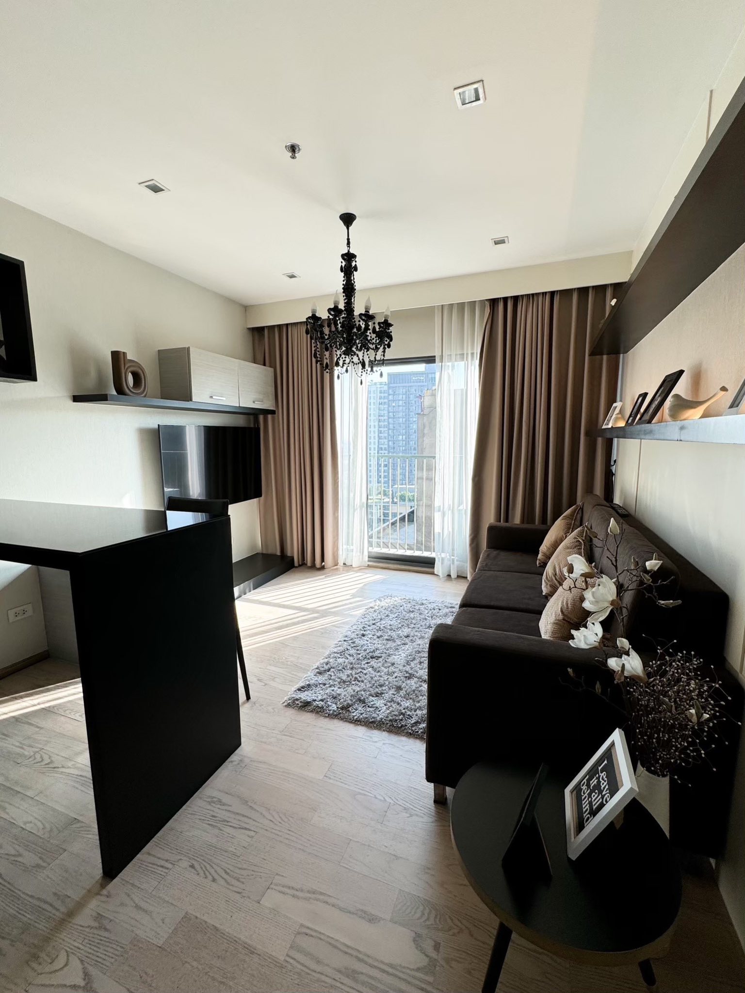 One Bedroom Condo For Rent